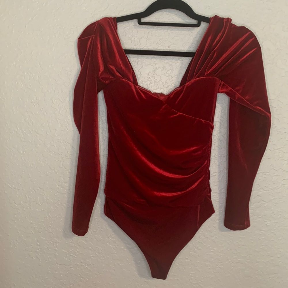 Lovers + Friends Red velvet bodysuit XS